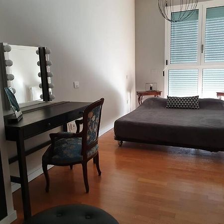 Apartamento Comodo Bilocale Nuovo Milano Exterior foto